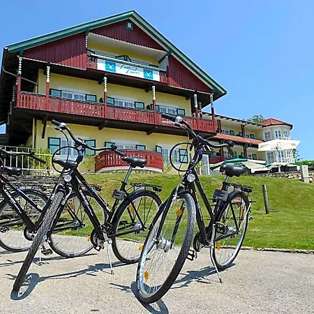 Lust Und Laune Am Woerthersee 4*