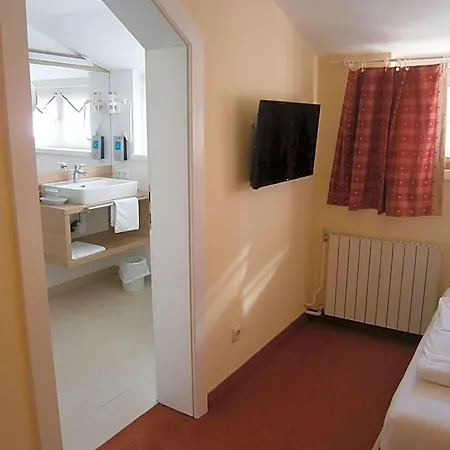 Lust Und Laune Am Woerthersee 4*