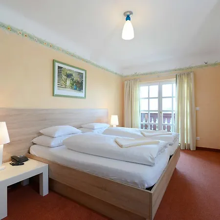 酒店 沃尔特斯格拉斯特劳恩酒店 Pörtschach am Wörthersee