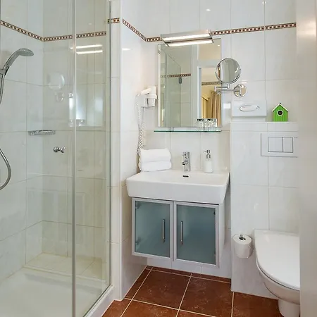 فندق Lust Und Laune Am Woerthersee 4*